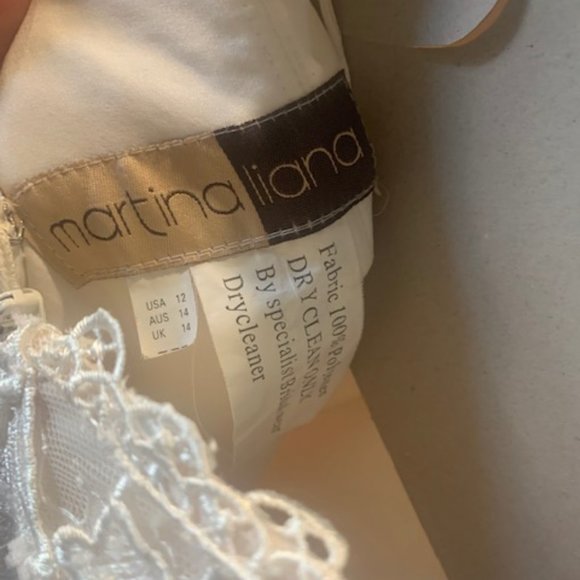 Martina Liana 611 Lace Halter Wedding Dress w/ Open Back! pen to offers! - Picture 11 of 12